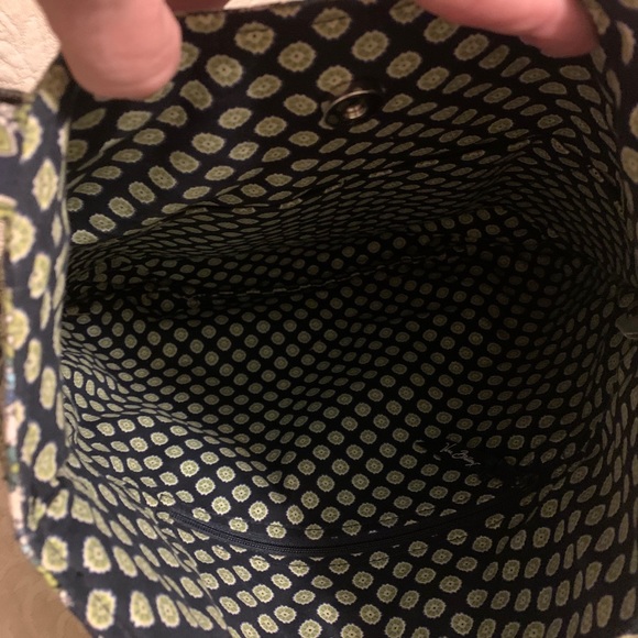 Vera Bradley Tote - Picture 3 of 9